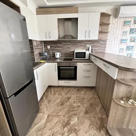 Private In Bbr, Sarafovo * Burgaz