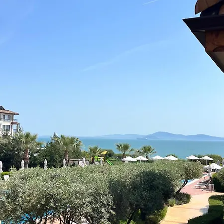 Private In Bbr, Sarafovo Appartamento